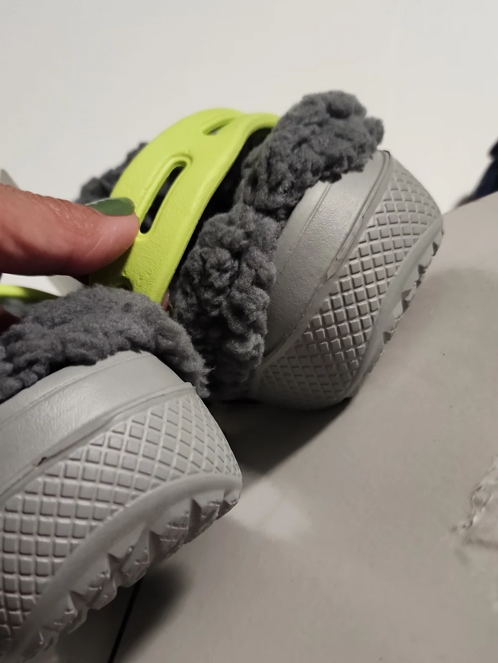 L&D Children's Warm Lined Clogs - Gray with Lime Strap, Size LittleKid13/BigKid1